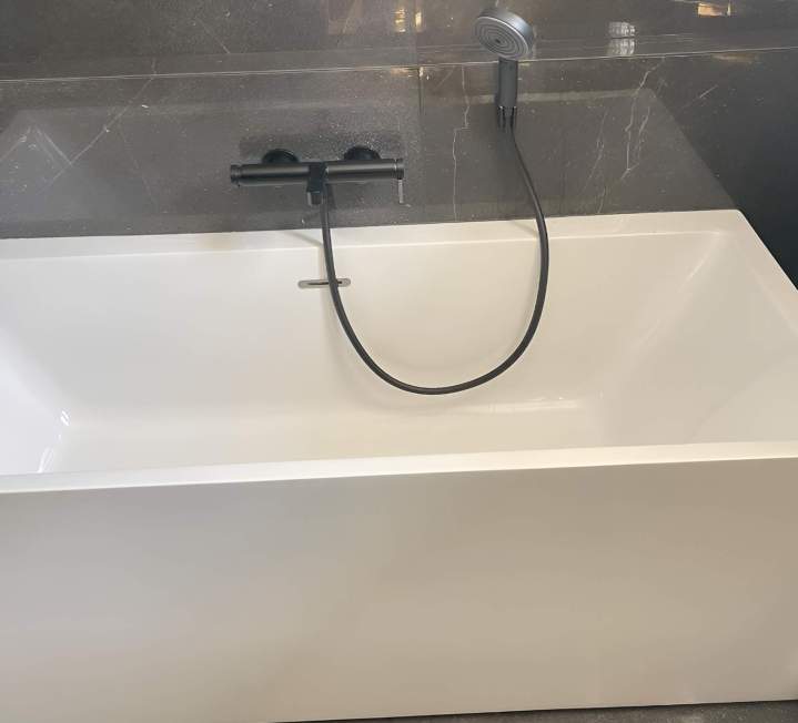 Installation baignoire rectangulaire Île-de-France